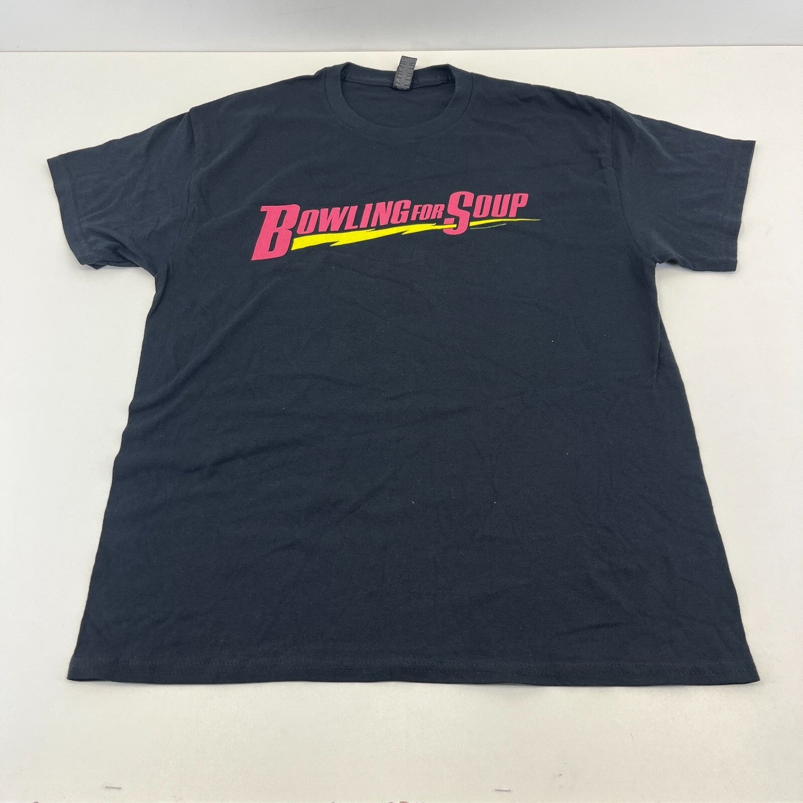 Bowling For Soup 2025 Tour T-Shirt Edinburgh Men's size Large Heavy Cotton