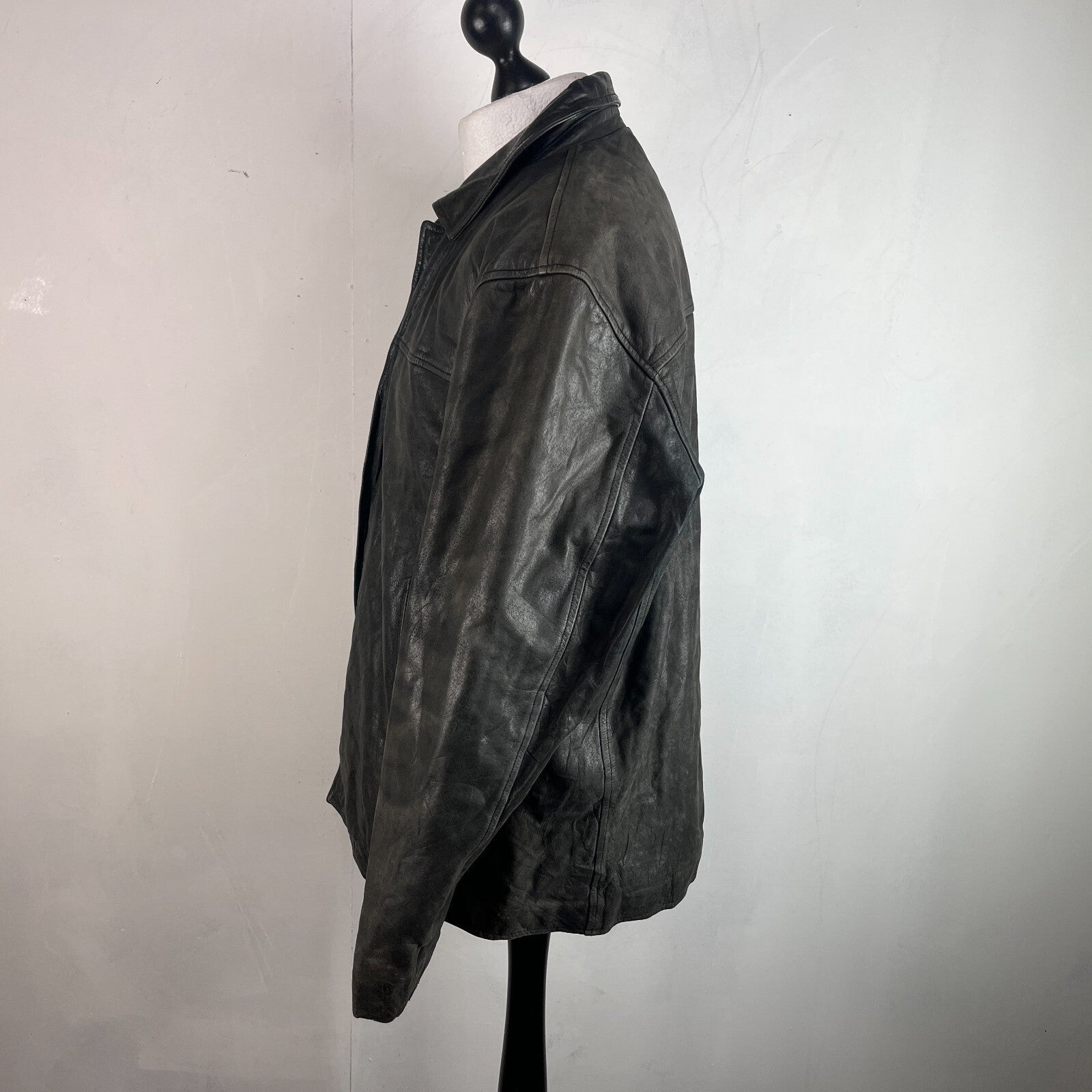 Redskins Vintage Distressed Look Black Leather Mid Length Jacket Men’s size 3XL
