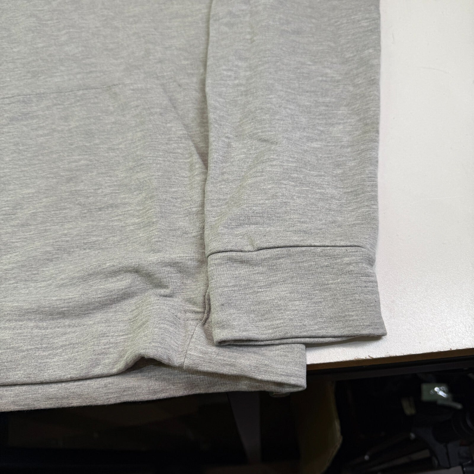 Castore Graphic Spellout Hoodie Grey size Small - VGC