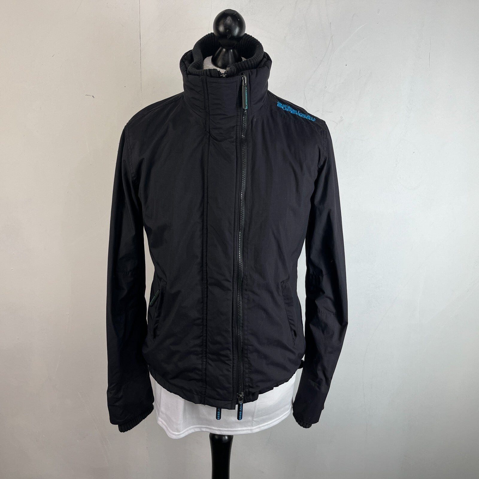 SuperDry Women's Windcheater Jacket in Black & Blue size XL