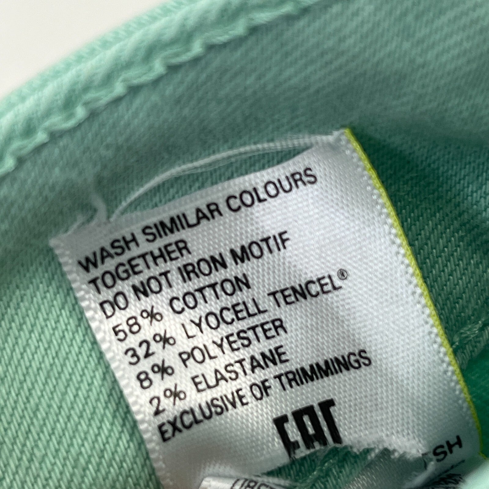 Marks & Spencer Mint Green Super Skinny Jeans - UK size 10S - BNWOT