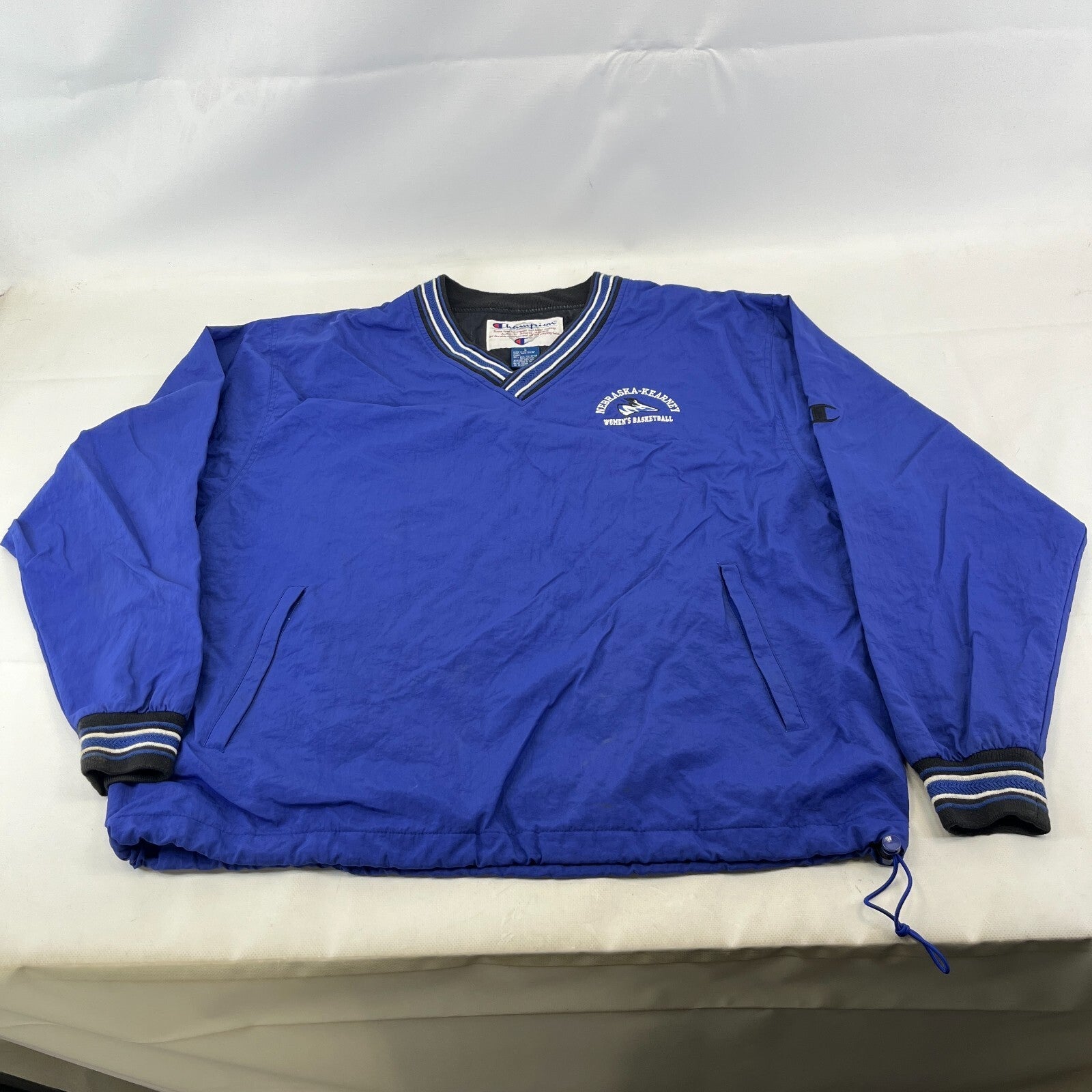 Champion Pullover Windbreaker Jacket Coat Oversized Large Blue with Embroidery
