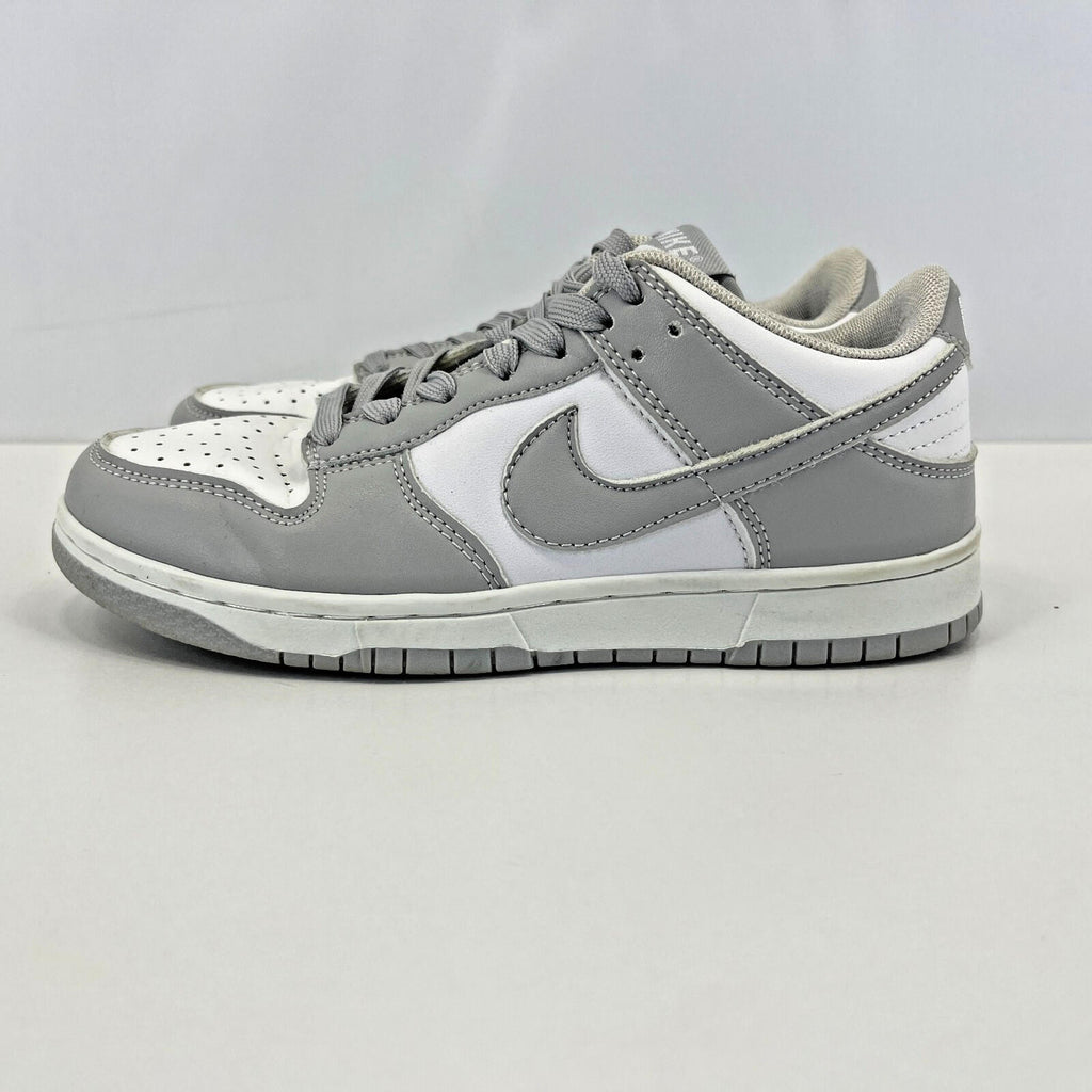 Nike Dunk Low Lace Up Trainers in Grey & White UK size 3.5 / EU 36