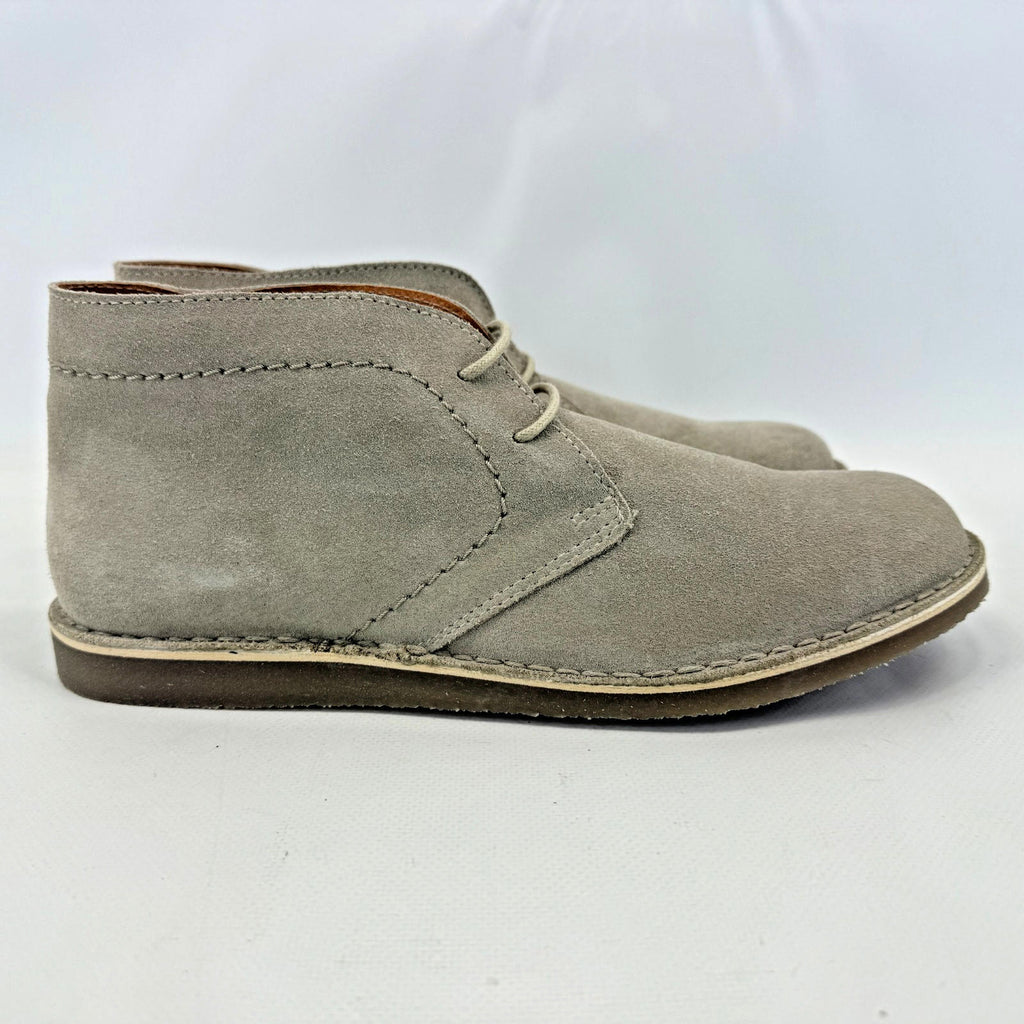 Delicious Junction Crowley Suede Desert Boots in Beige size UK 9 EU 43